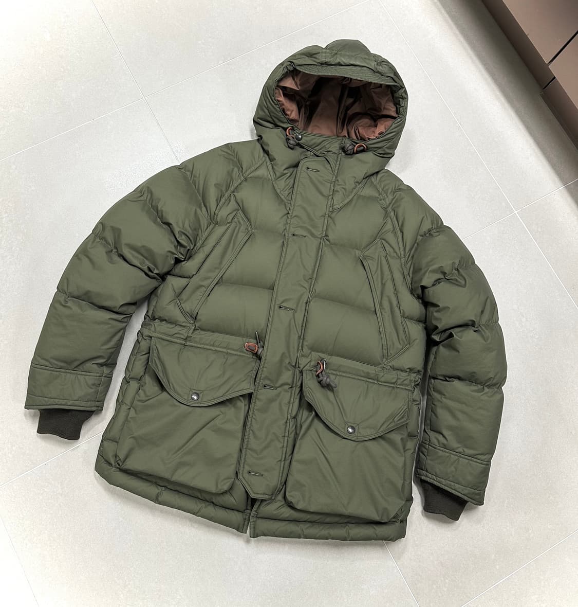 이스트로그 유틸리티 구스다운 파카 올리브 M 상품이미지1