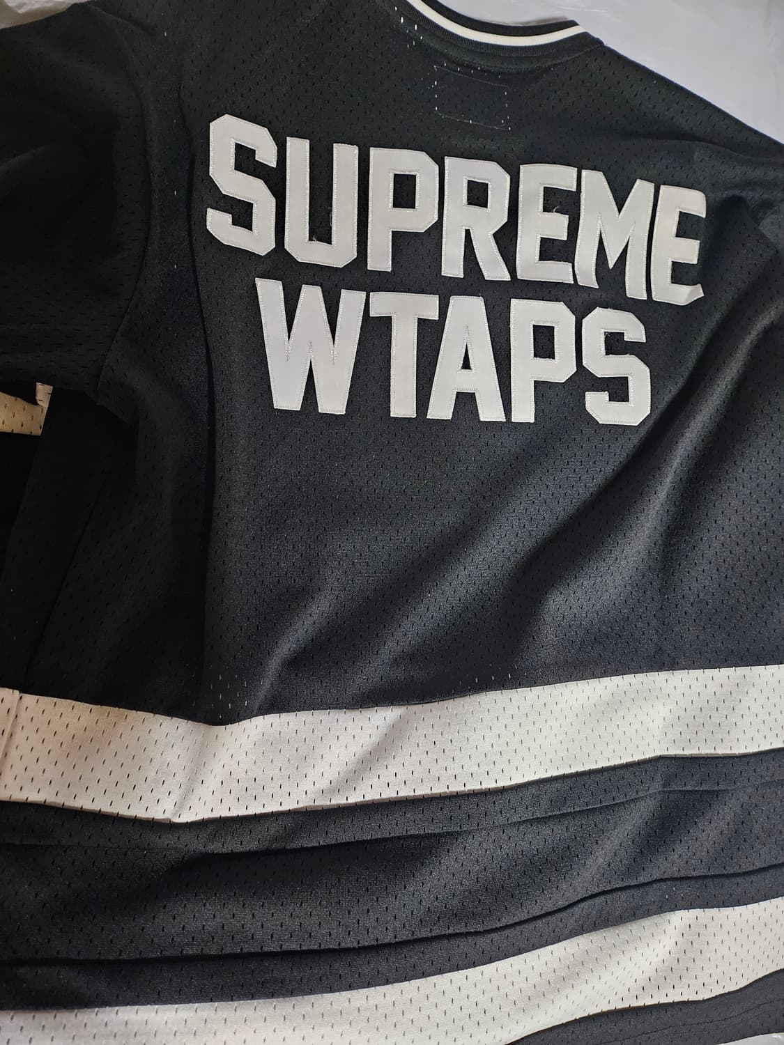 슈프림저지 더블탭스 미첼네스 하키 저지 블랙 상품이미지6