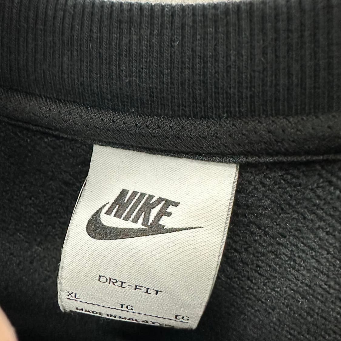 105 나이키 여자 루즈핏 크롭 맨투맨 상품이미지3