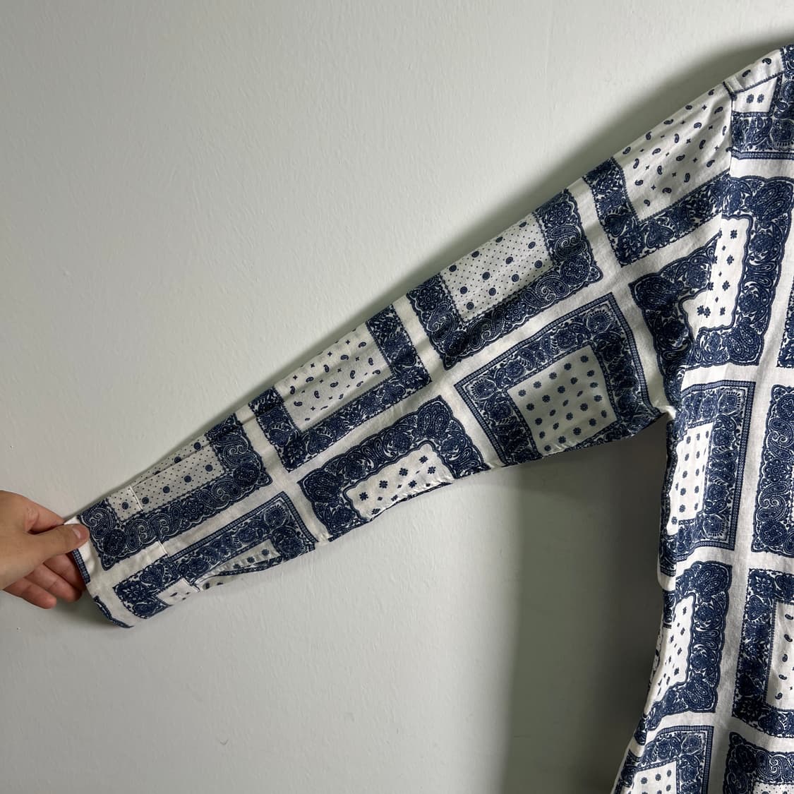 dry bones 드라이 본즈 반다나 패턴 오픈 칼라 셔츠 38 상품이미지7