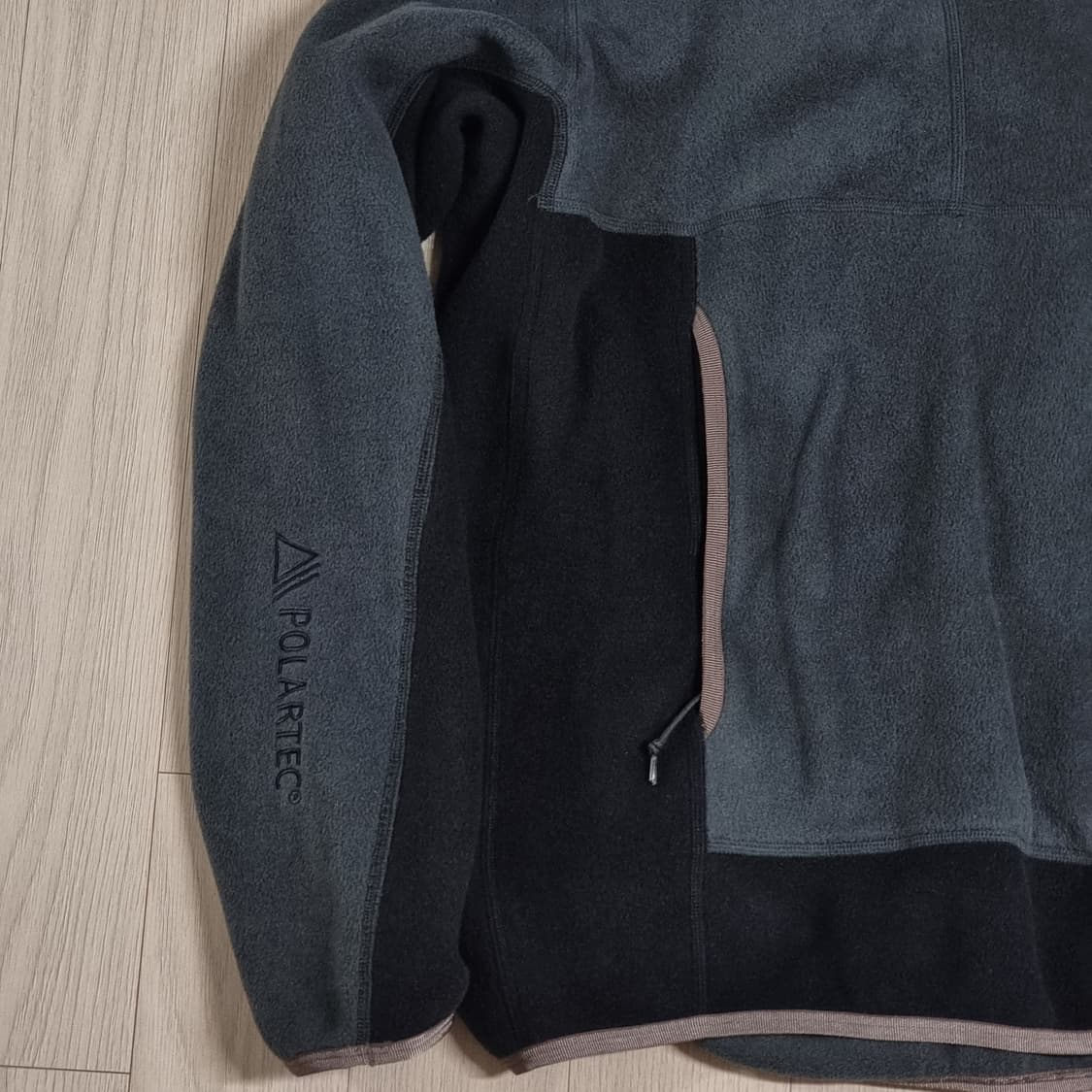 나이키 ACG 울프트리 후드 차콜 상품이미지3