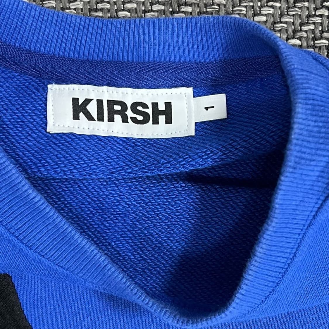 키르시 자수 맨투맨 v1082 상품이미지5