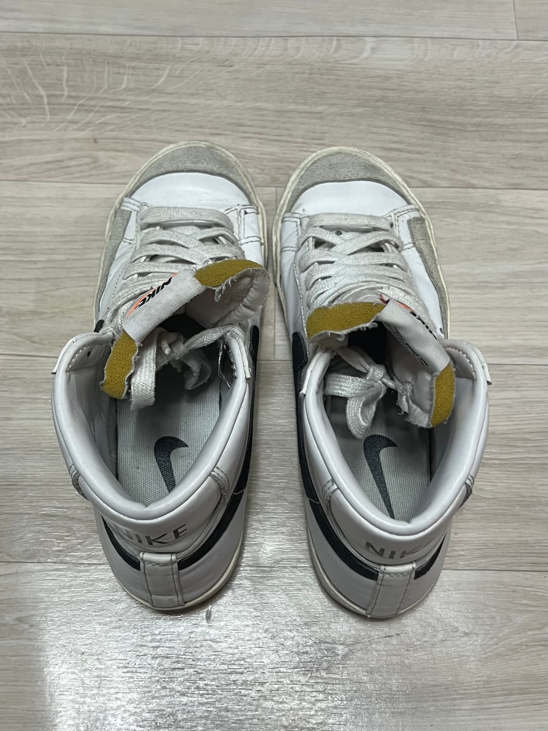 Nike Blazer Mid '77 Vintage White Black 상품이미지5