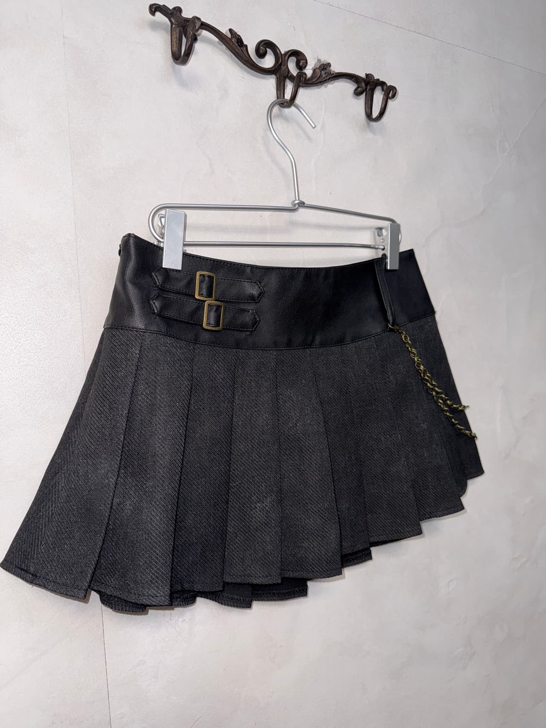 Charcoal buckle chain wool pleats skirt 상품이미지2