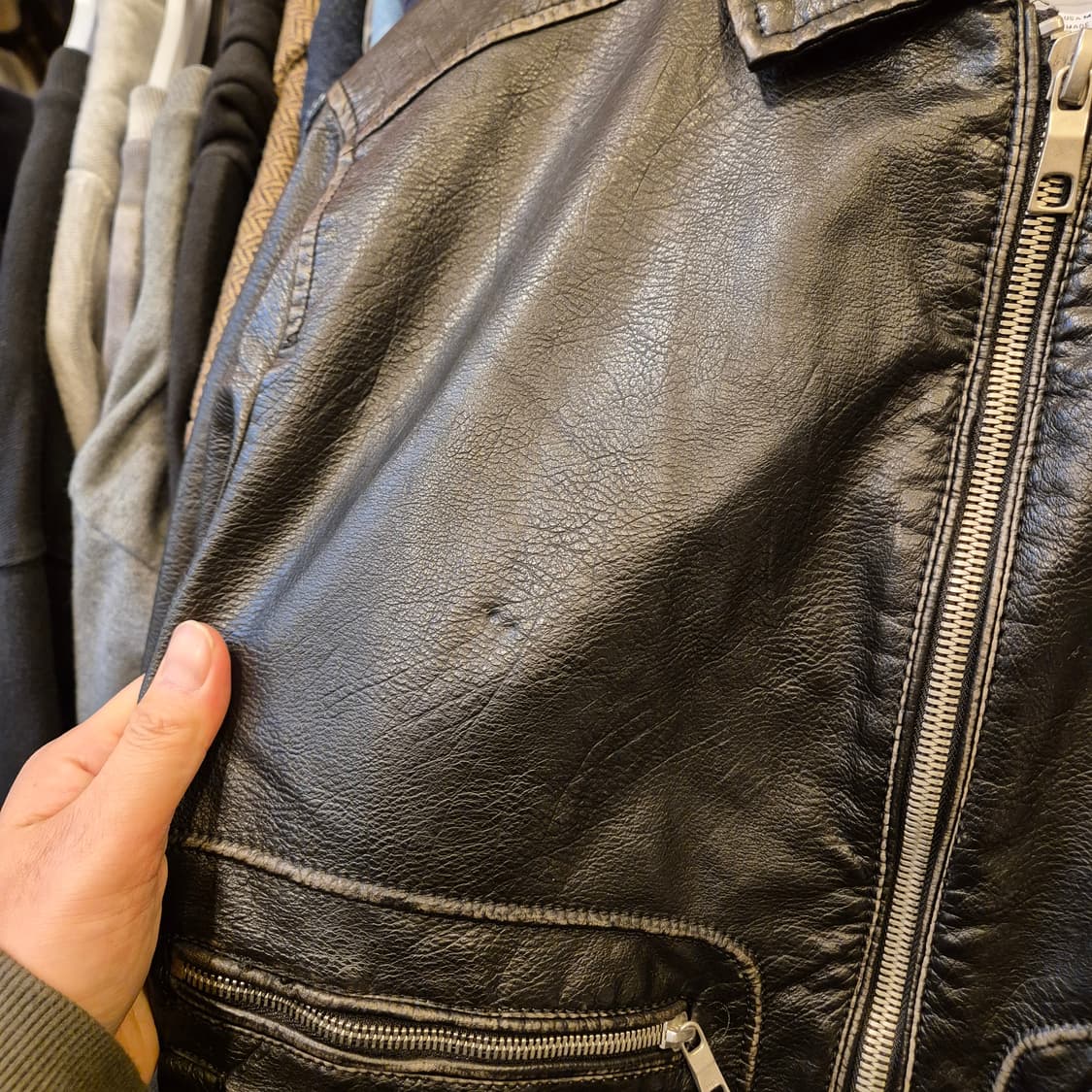 M 자라 블랙 레더 블루종자켓  상품이미지7