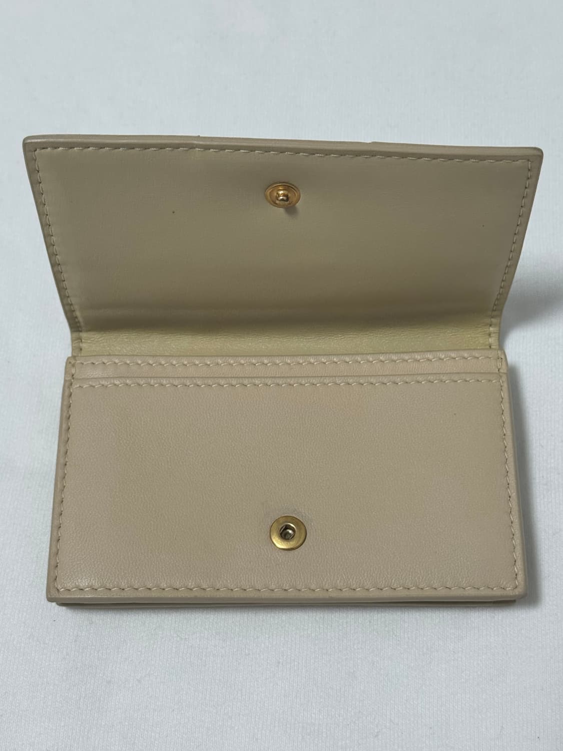 보테가베네타 카세트플랩 카드지갑 상품이미지3