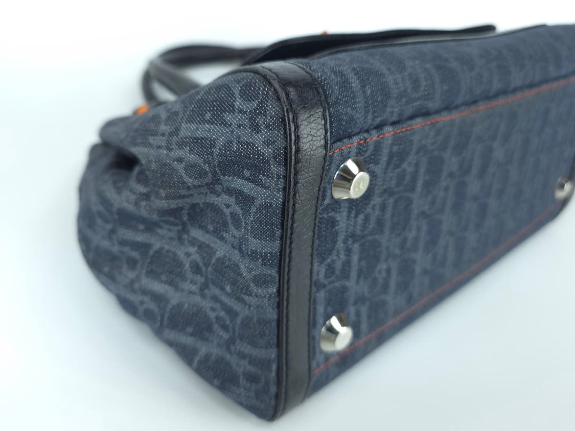 크리스챤디올 데님 플라이트 토트백 블루
 상품이미지8