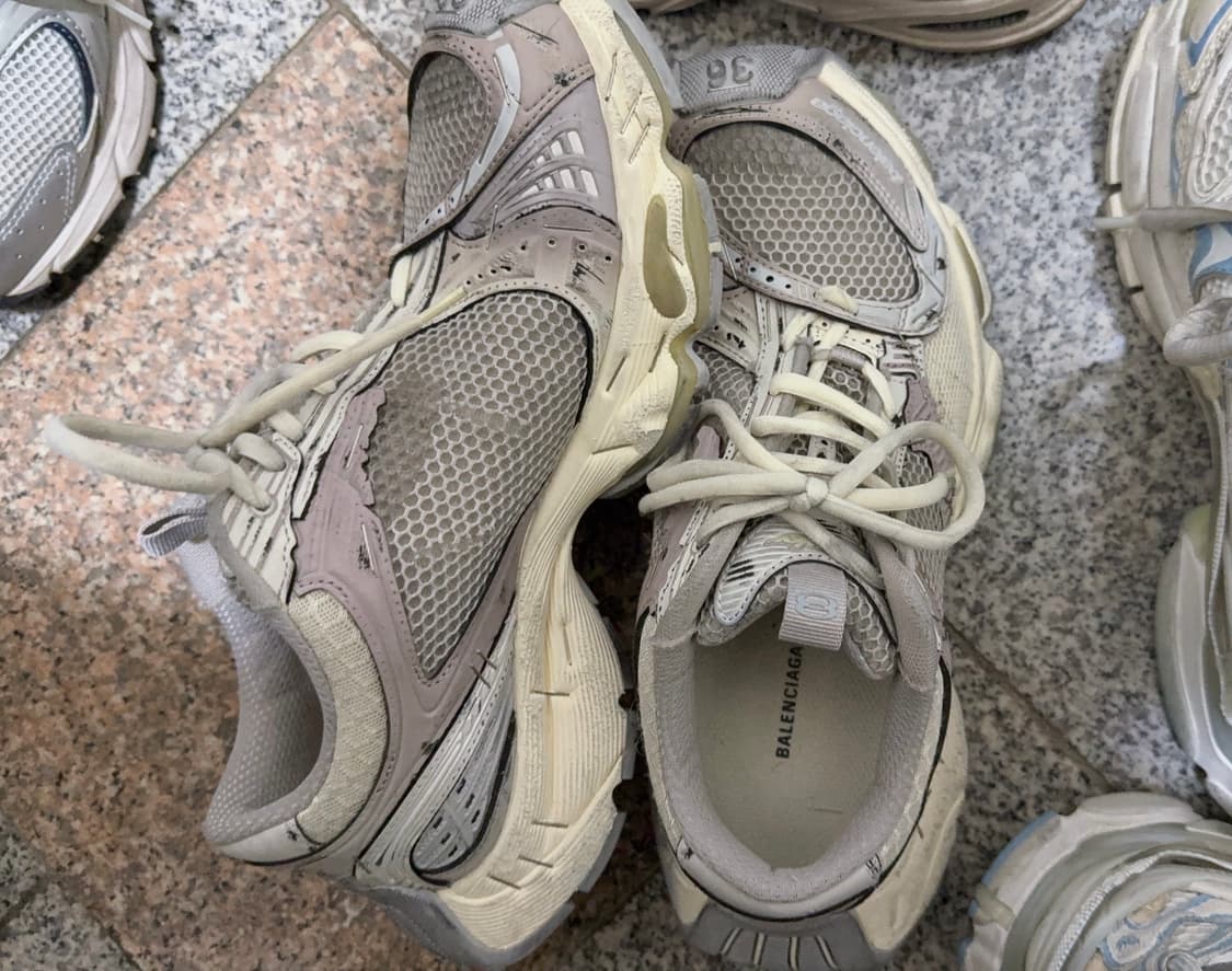 발렌시아가 스테이플러 스니커즈 에그쉘 36사이즈 베이지 그레이 상품이미지6