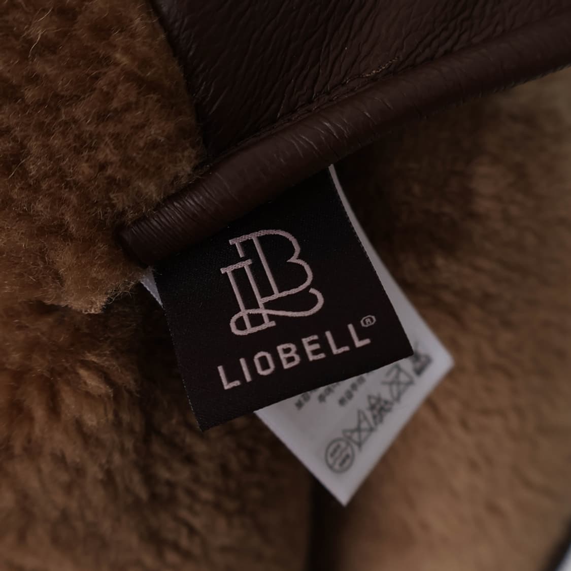 77/리오벨 양모100% 무스탕 하프 롱 코트 상품이미지8