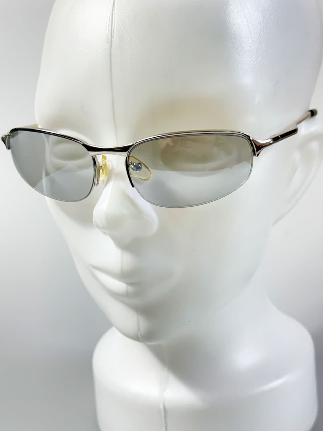 실버 메탈 반무테 스퀘어 프레임 빈티지 선글라스 상품이미지8