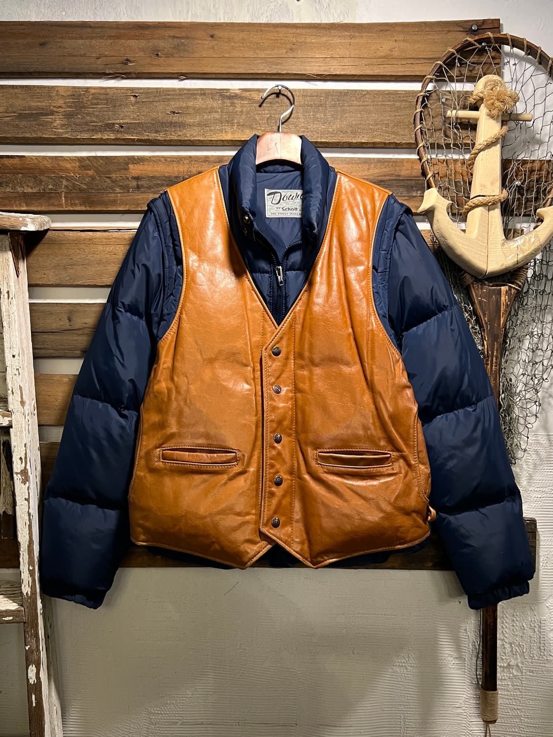 [M]90's 쇼트 USA Made 레더 베스트 분리형 네이비 다운 패딩 상품이미지1