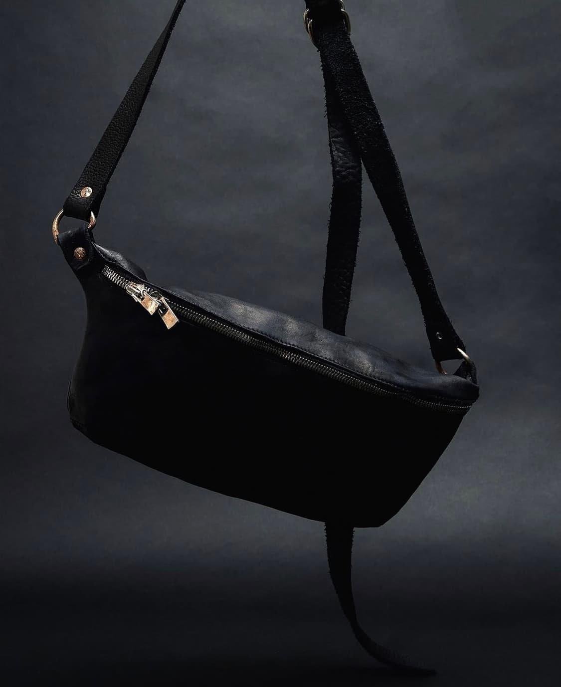 구이디 홀스레더 크로스백 상품이미지1