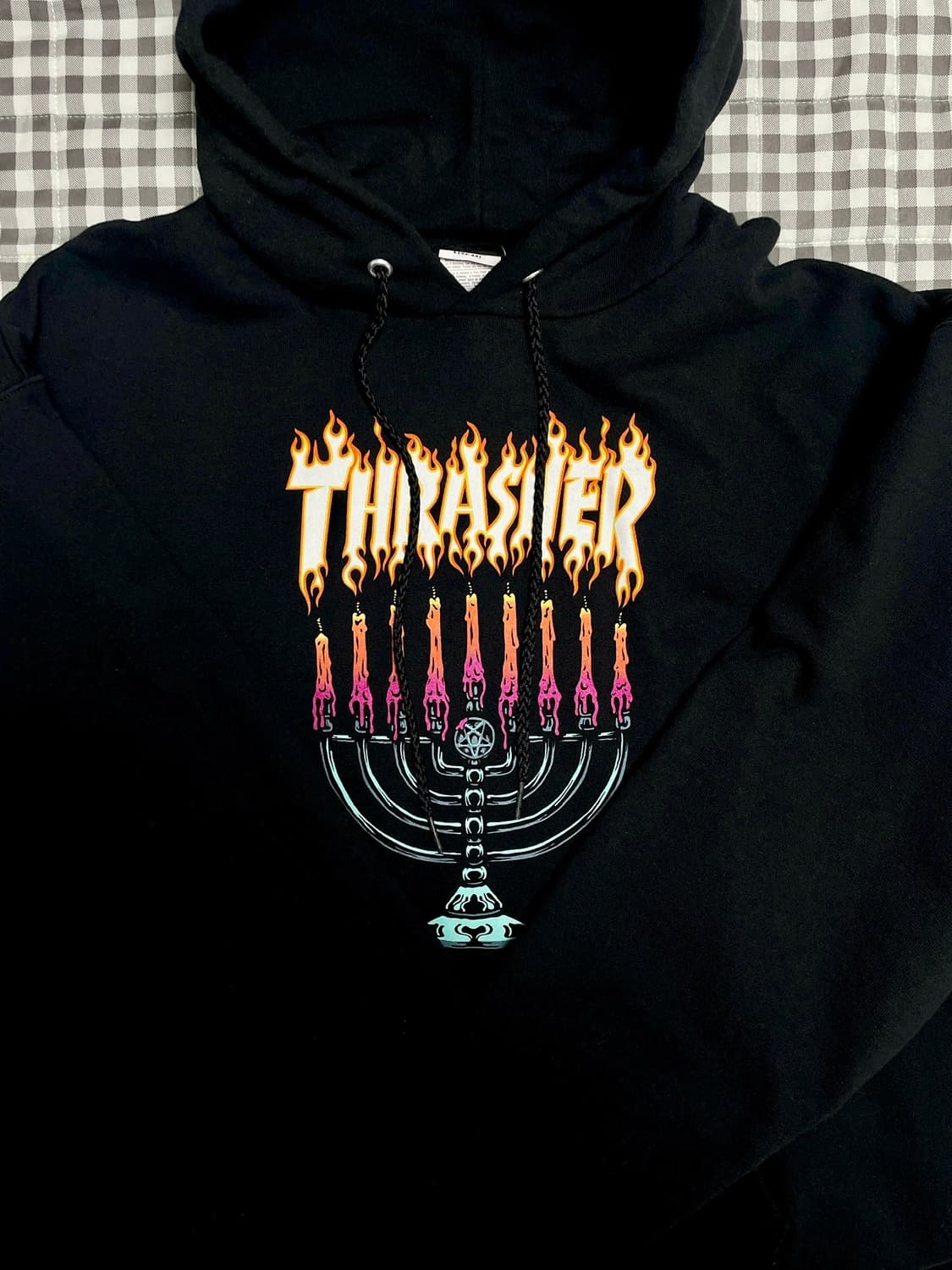 쓰레셔 메노라 후드티 상품이미지1