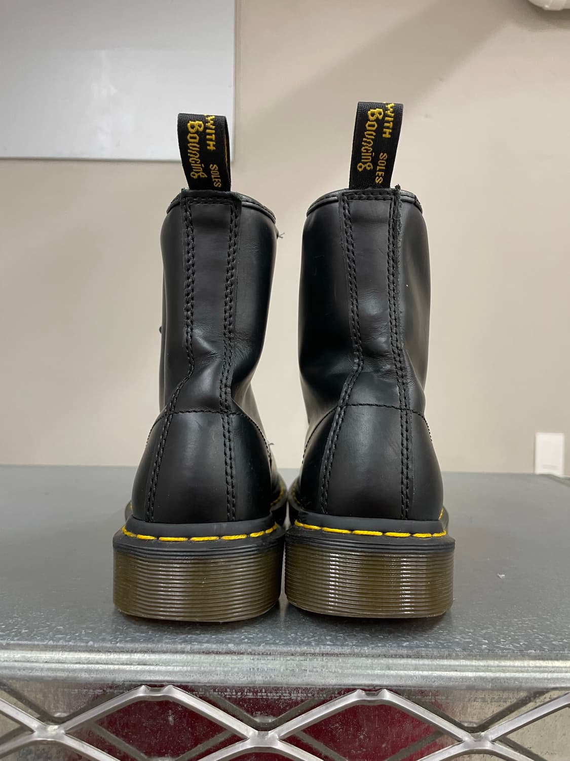 닥터마틴 1460 8홀 부츠 uk4 상품이미지3