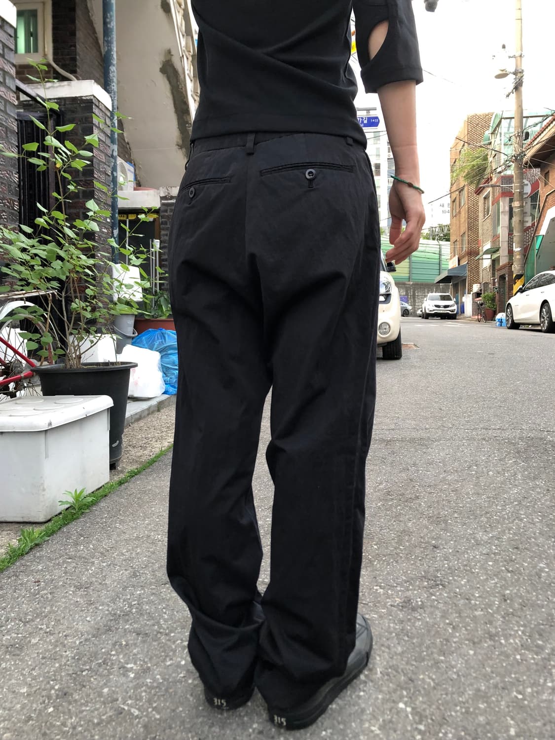 C.P. Company One-tuck Tech Cotton Pants 상품이미지1