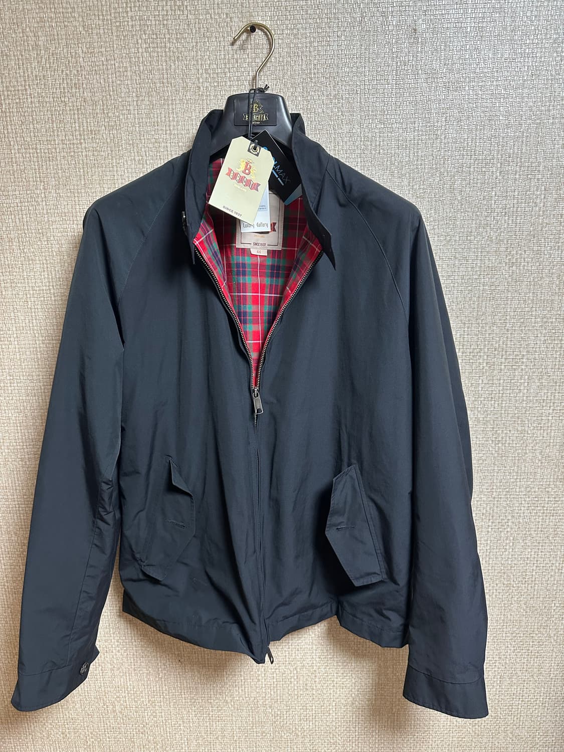 비라쿠타 g4 다크네이비 44 상품이미지1