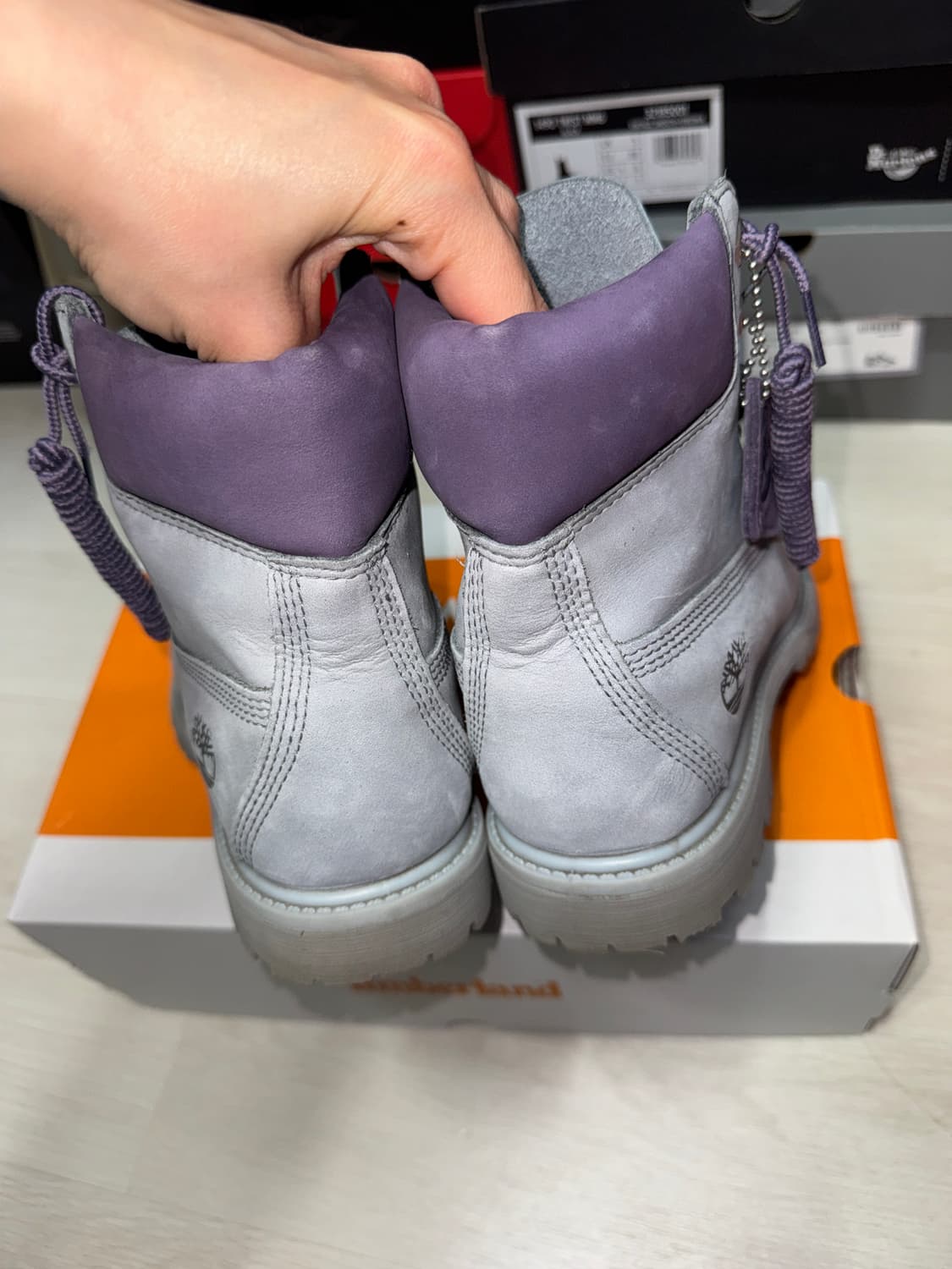 팀버랜드 6인치 프리미엄 라이트 그레이 여성 부츠 240 상품이미지4