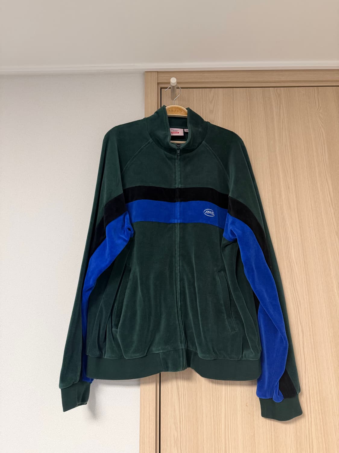 🟢 Supreme x Martine Rose 벨루어 트랙 자켓 상품이미지1