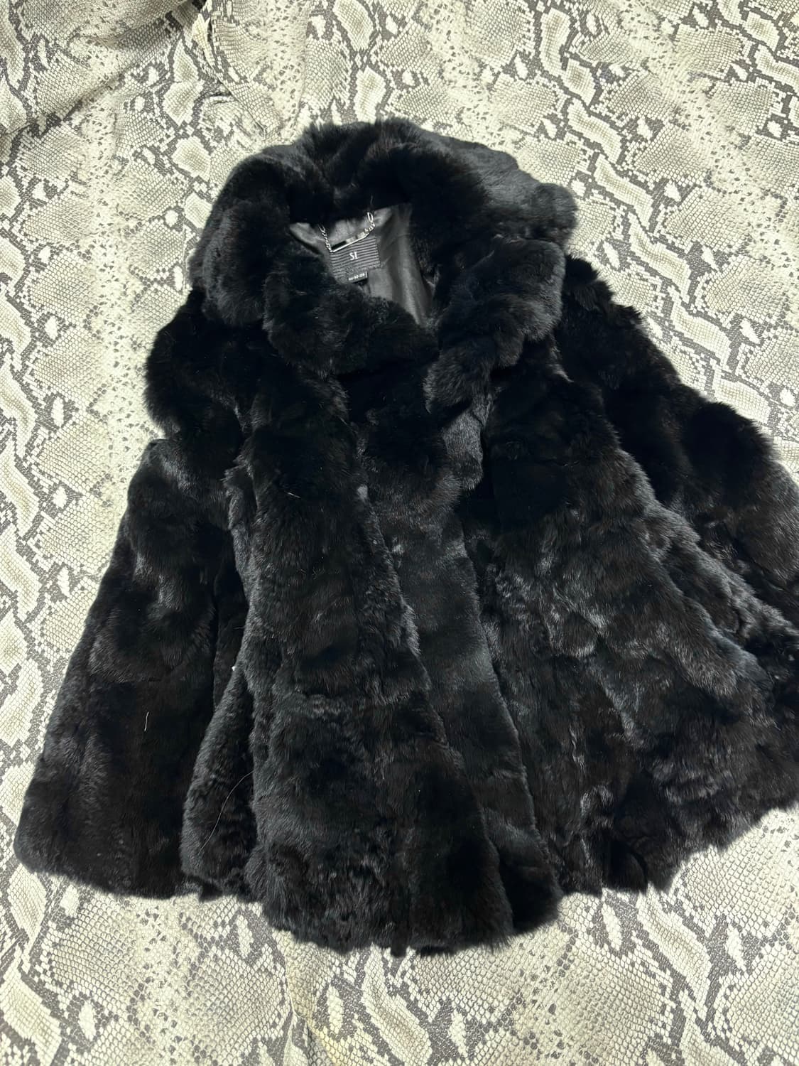 Rabbit Fur Black Jacket 상품이미지5