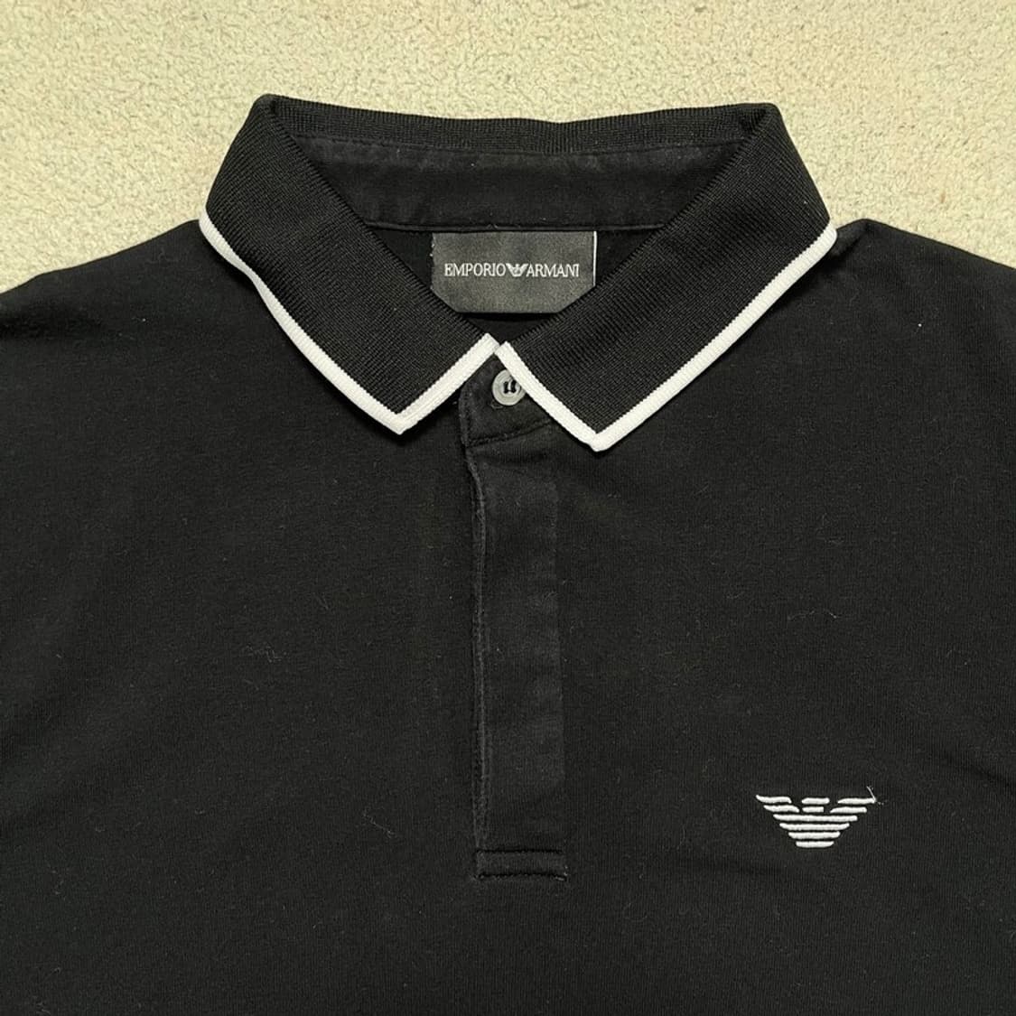 EMPORIO ARMANI 카라티 블랙 M 상품이미지2
