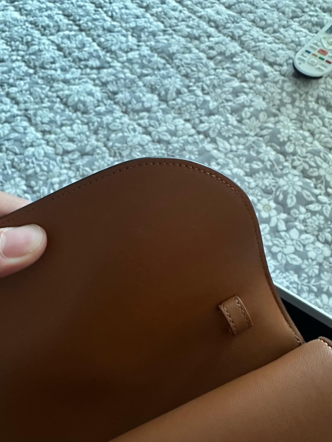 셀린느 트리오페 월렛온 스트랩 지갑 크로스백 상품이미지3