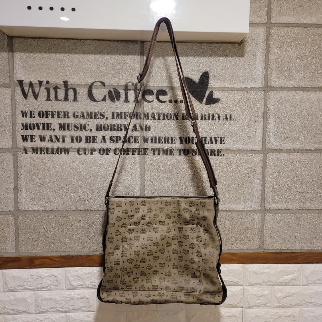 MCM 크로스백 상품이미지2