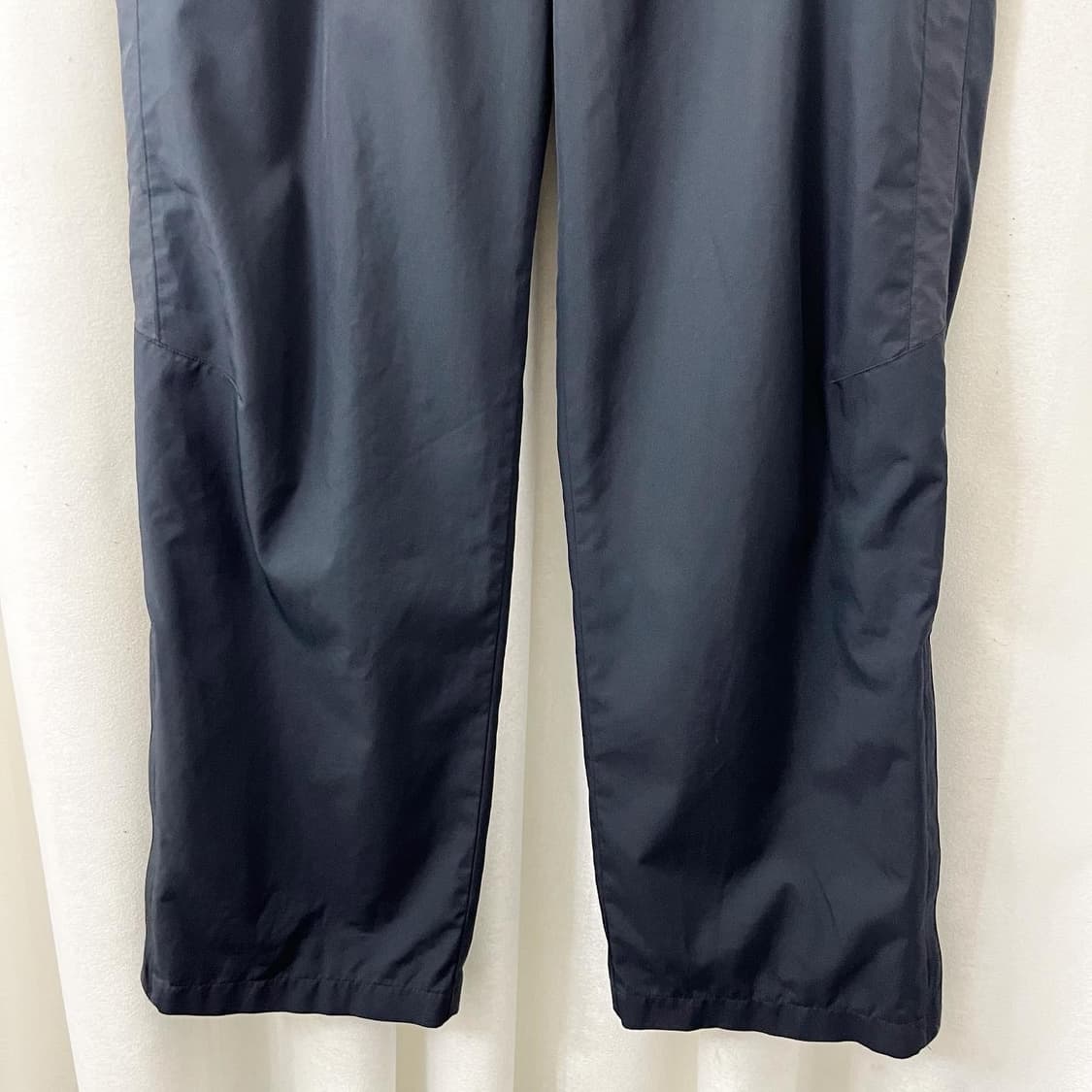 나이키 블랙 나일론 밴딩 팬츠 상품이미지3