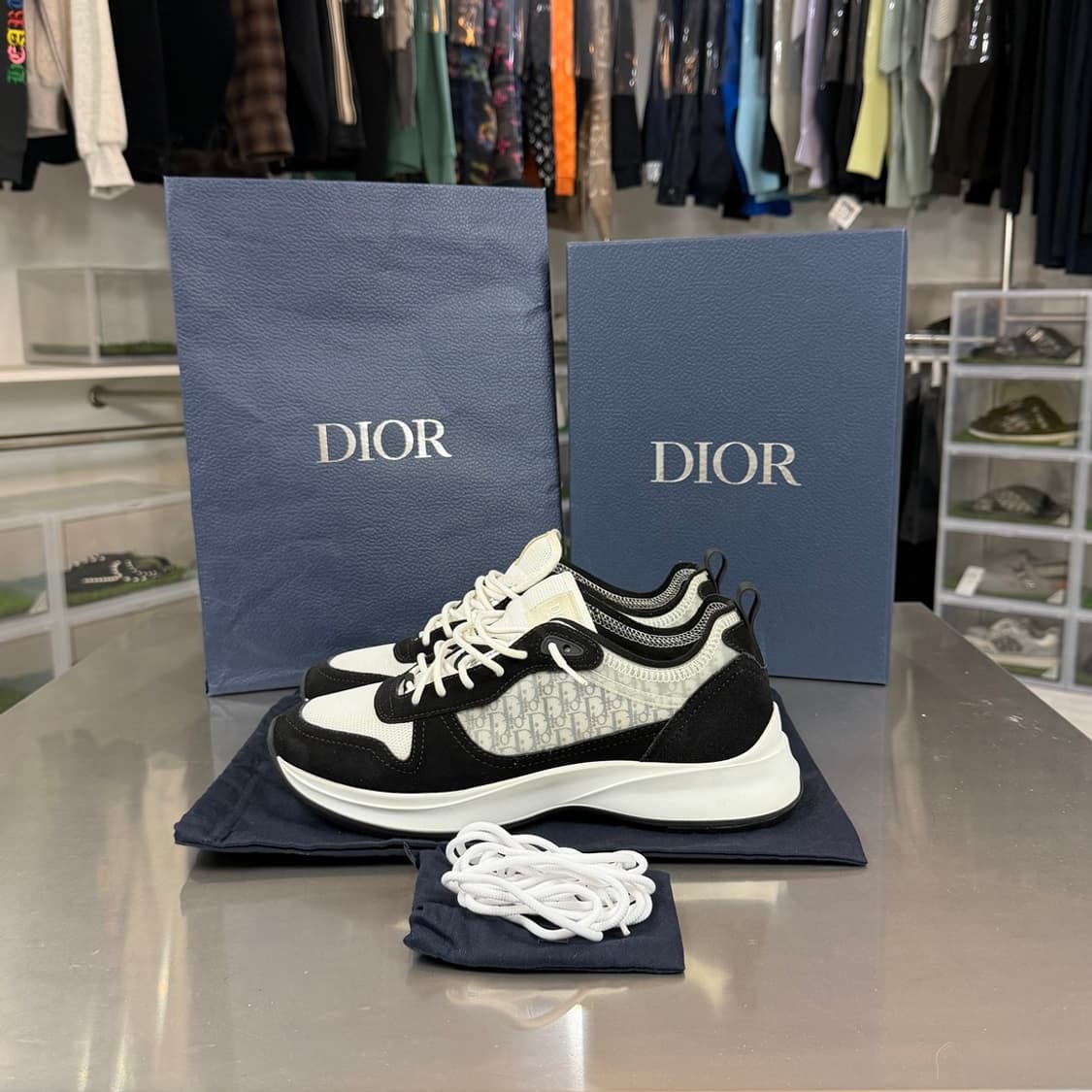 [리오브] 디올 오블리크 B25 스웨이드 메쉬 러너 스니커즈 상품이미지1