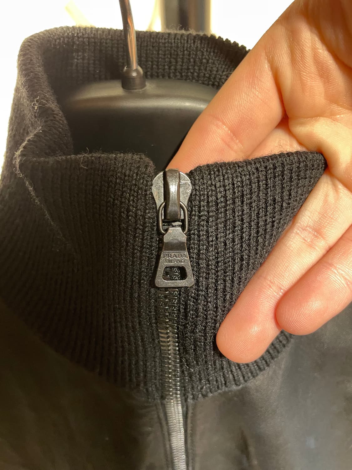 00’s Prada milano leather zip-up (40) 상품이미지3