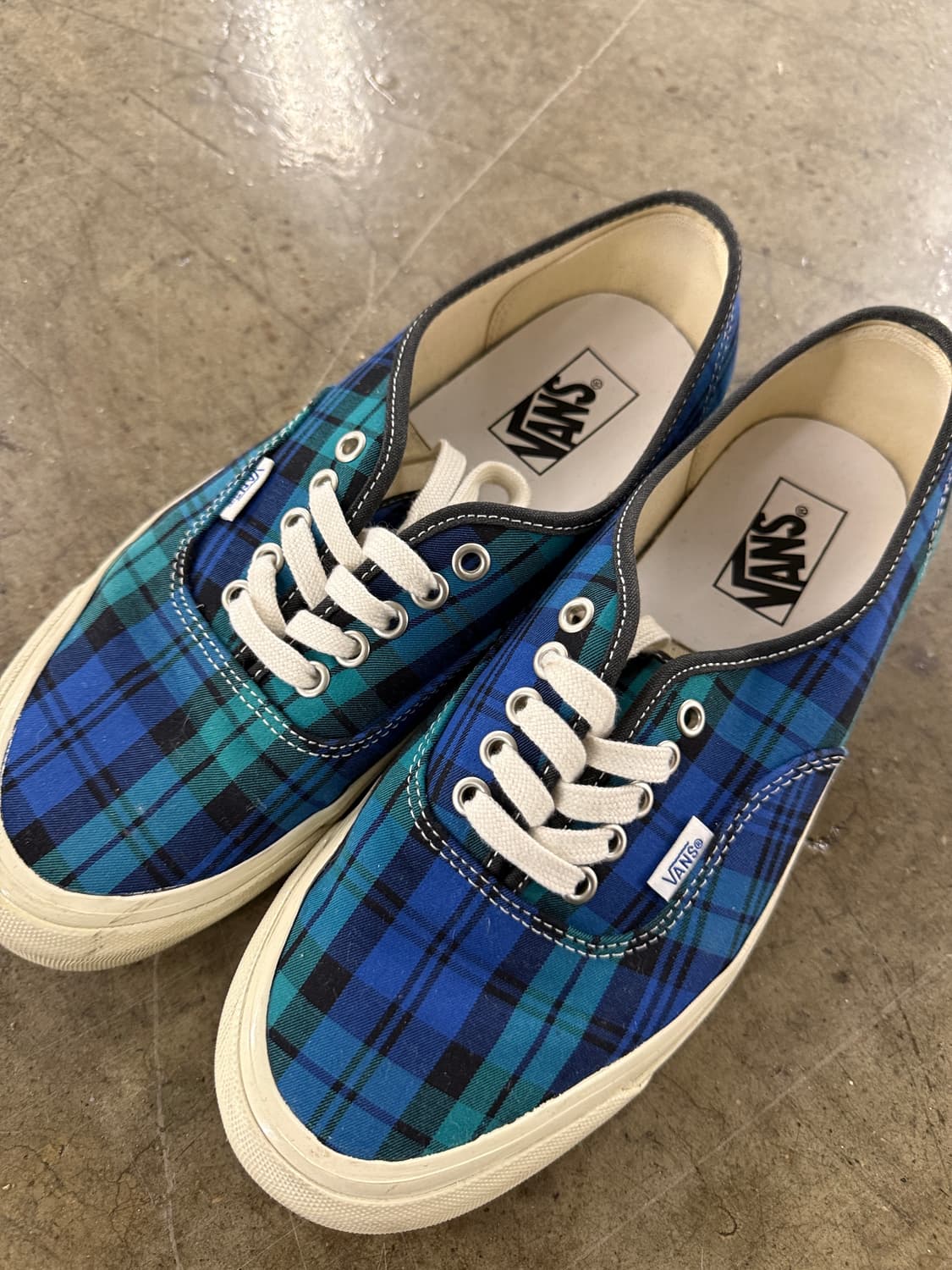 반스 어센틱 44 타탄체크 패턴 스니커즈 상품이미지6