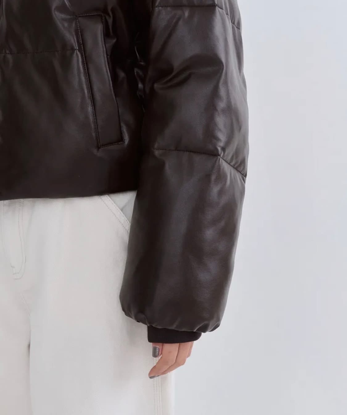 (새상품/s) 우먼즈 신세틱 레더 푸퍼 숏패딩 브라운 상품이미지5