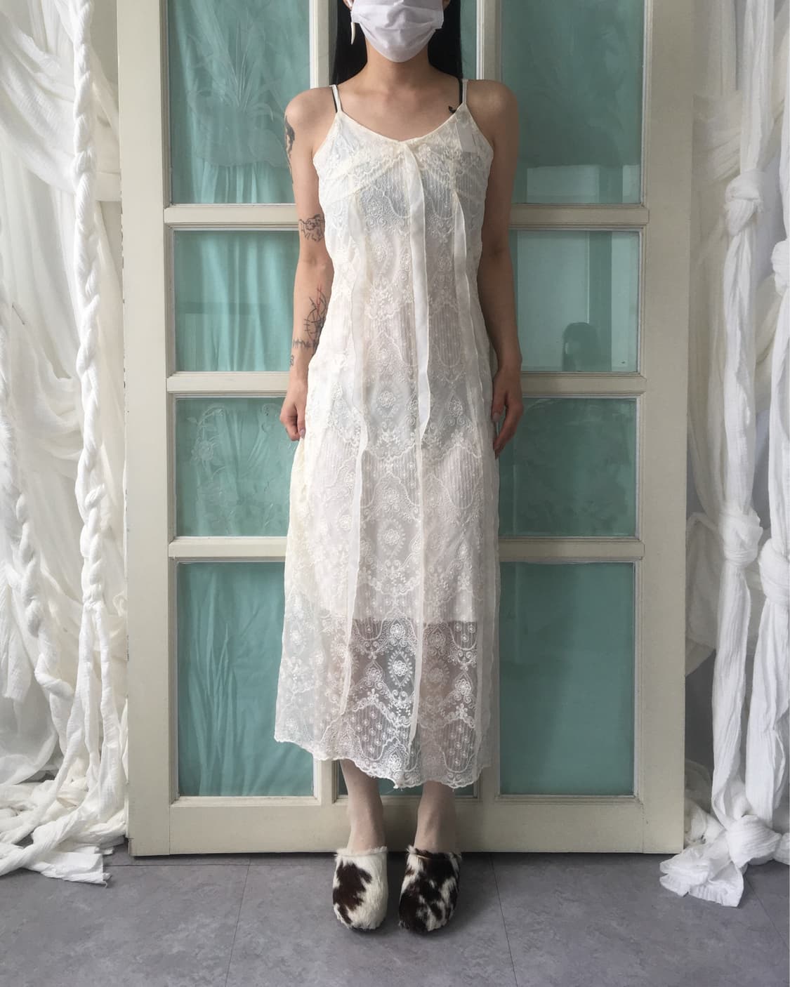 Ornament pattern lace long sleeveless on 상품이미지9