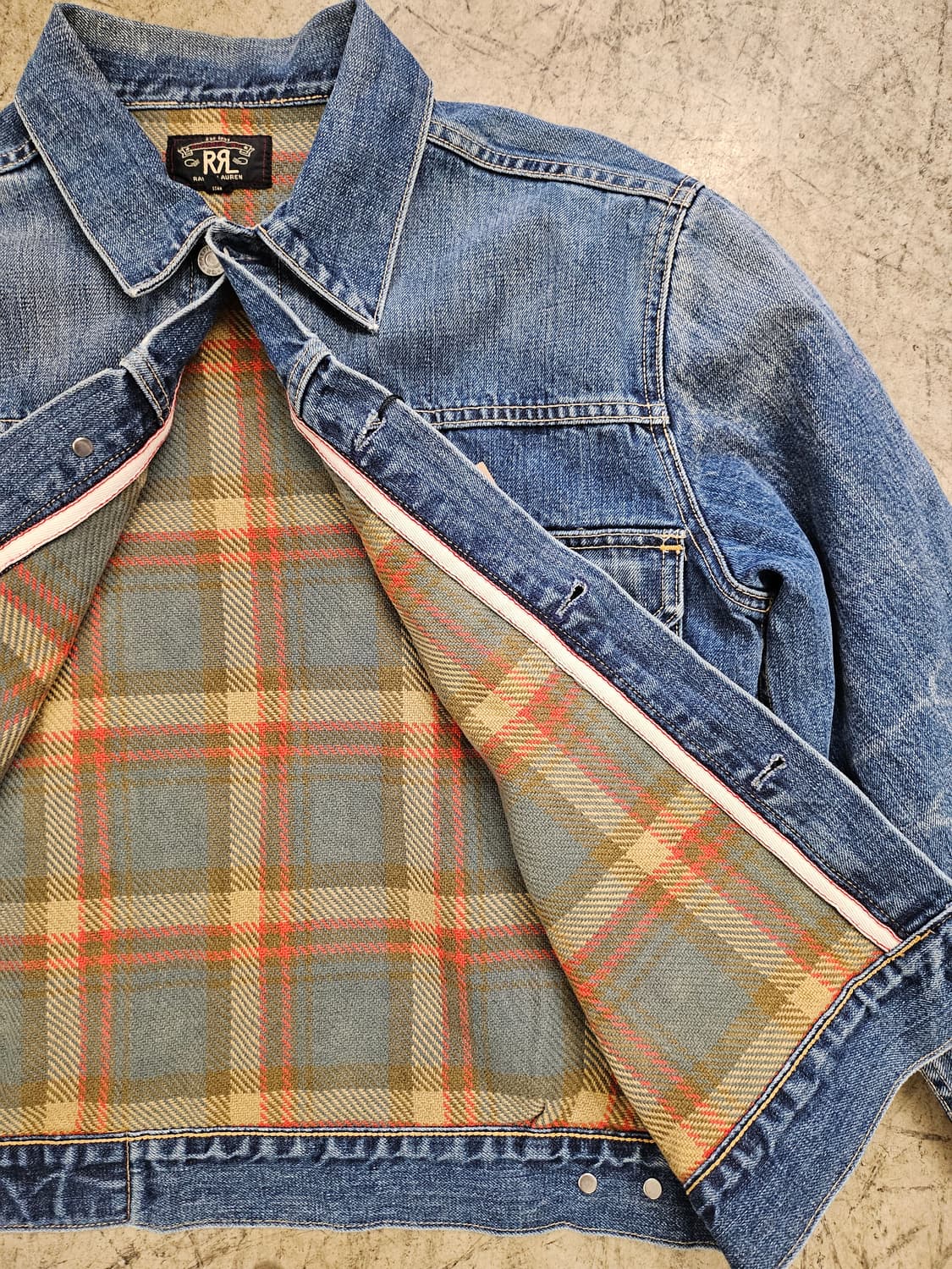 Double RL_ Denim Trucker Jacket 상품이미지3
