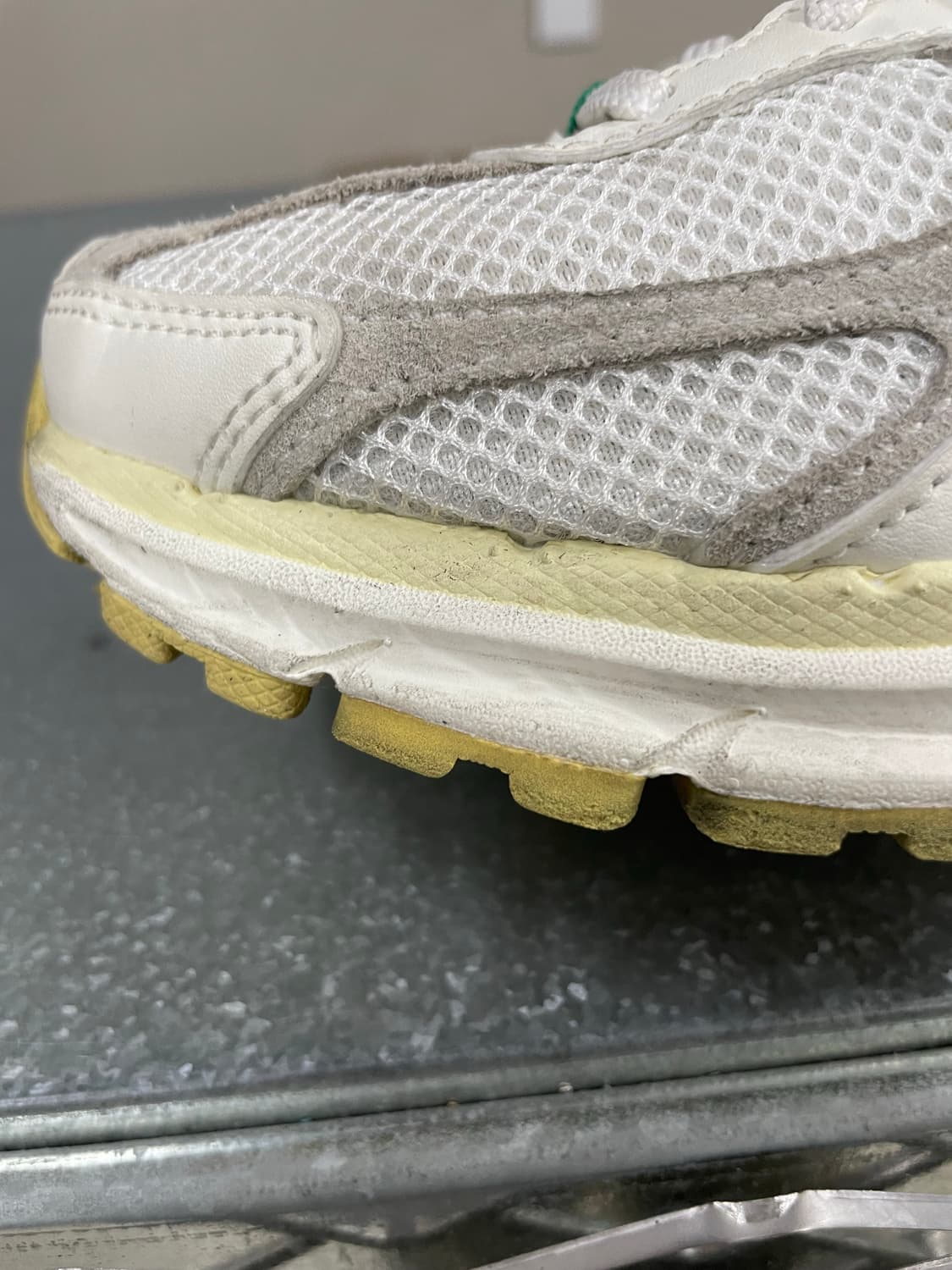 나이키 줌 보메로 5 세일 말라카이트 255 (gr-4301) 상품이미지9