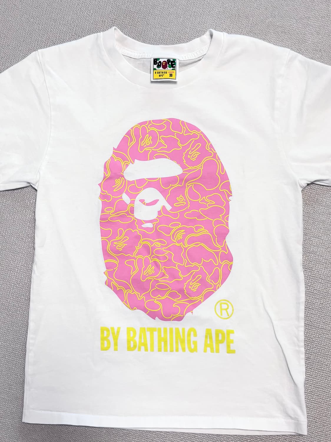 BAPE 베이프 핑크 카모 화이트 티셔츠 xs 상품이미지2