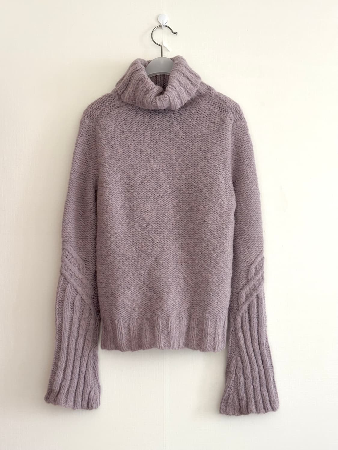 캘빈클라인 울 라벤더 스웨터 상품이미지2