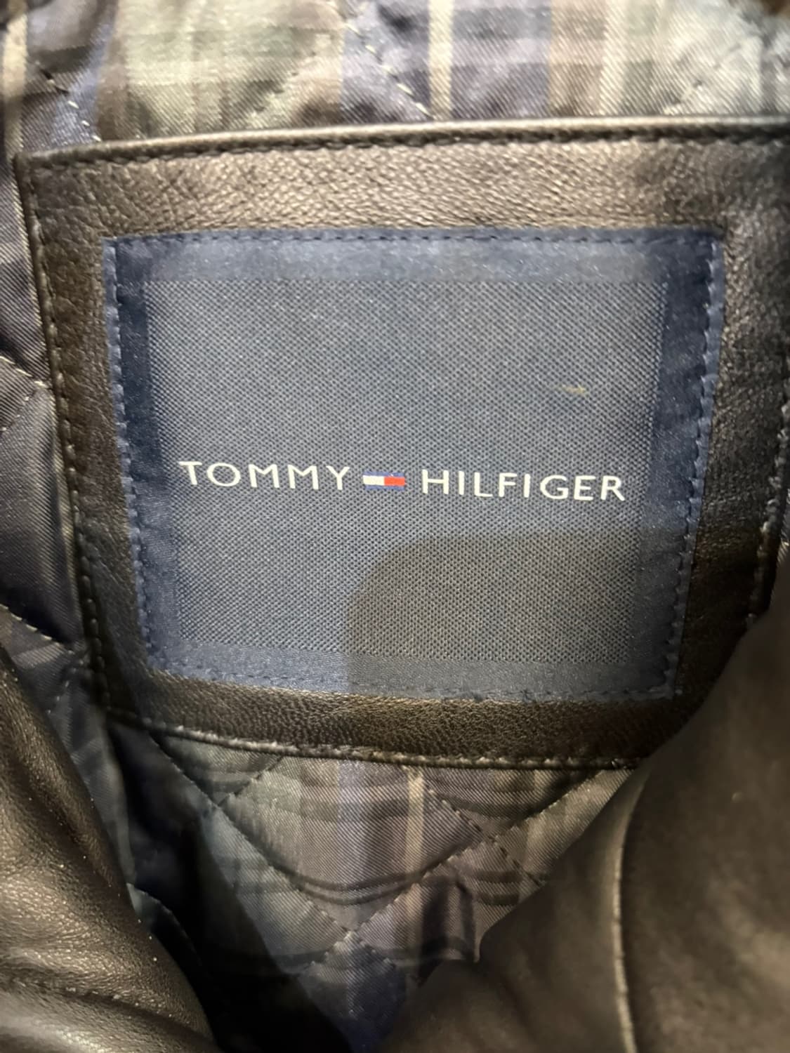 타미 힐피거 미니멀 레더 자켓 상품이미지7