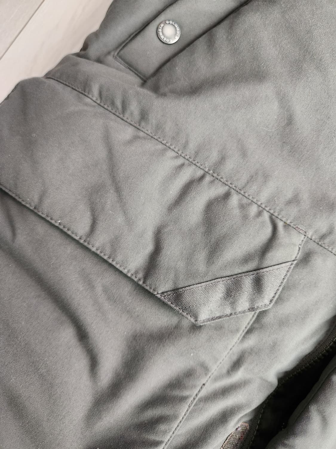 컬럼비아 엣 더 코티지 옴니히트 구스다운 패딩점퍼 사이즈M(마른L까지)
 상품이미지4