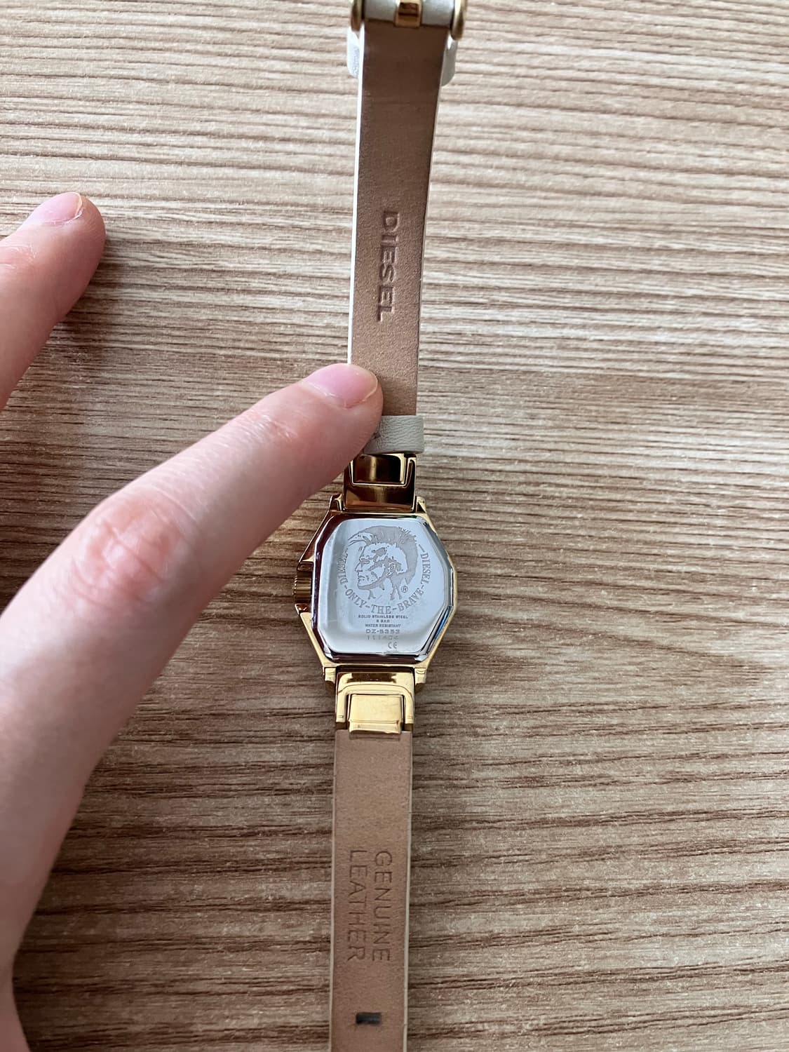디젤 DZ5353 여성 시계 골드 베이지 상품이미지4