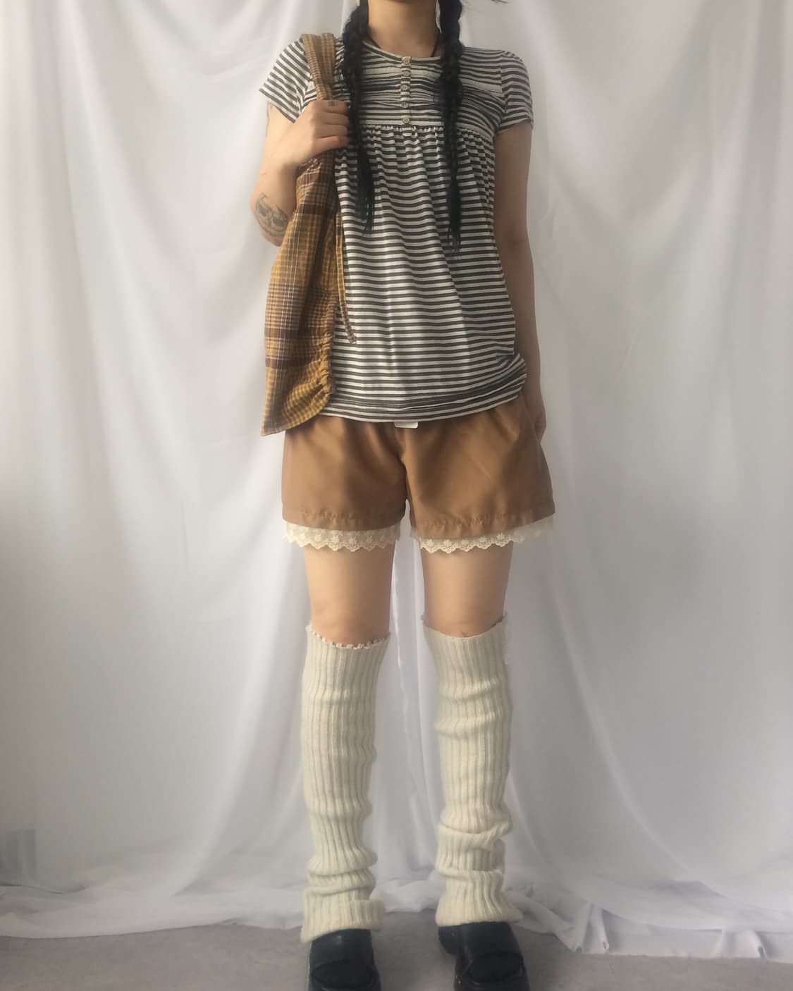Lace trimming lace up short 상품이미지6