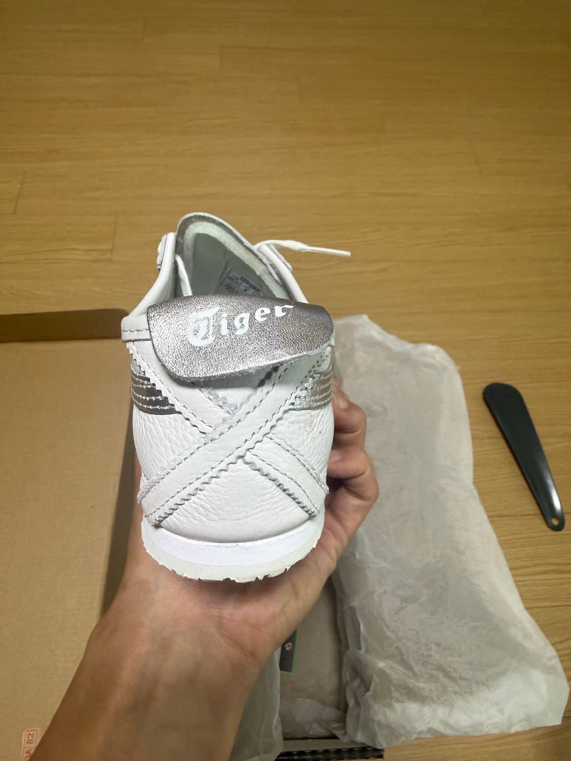 오니츠카타이거 화이트 실버(d508k-0193) 스니커즈(260) 새상품 상품이미지6