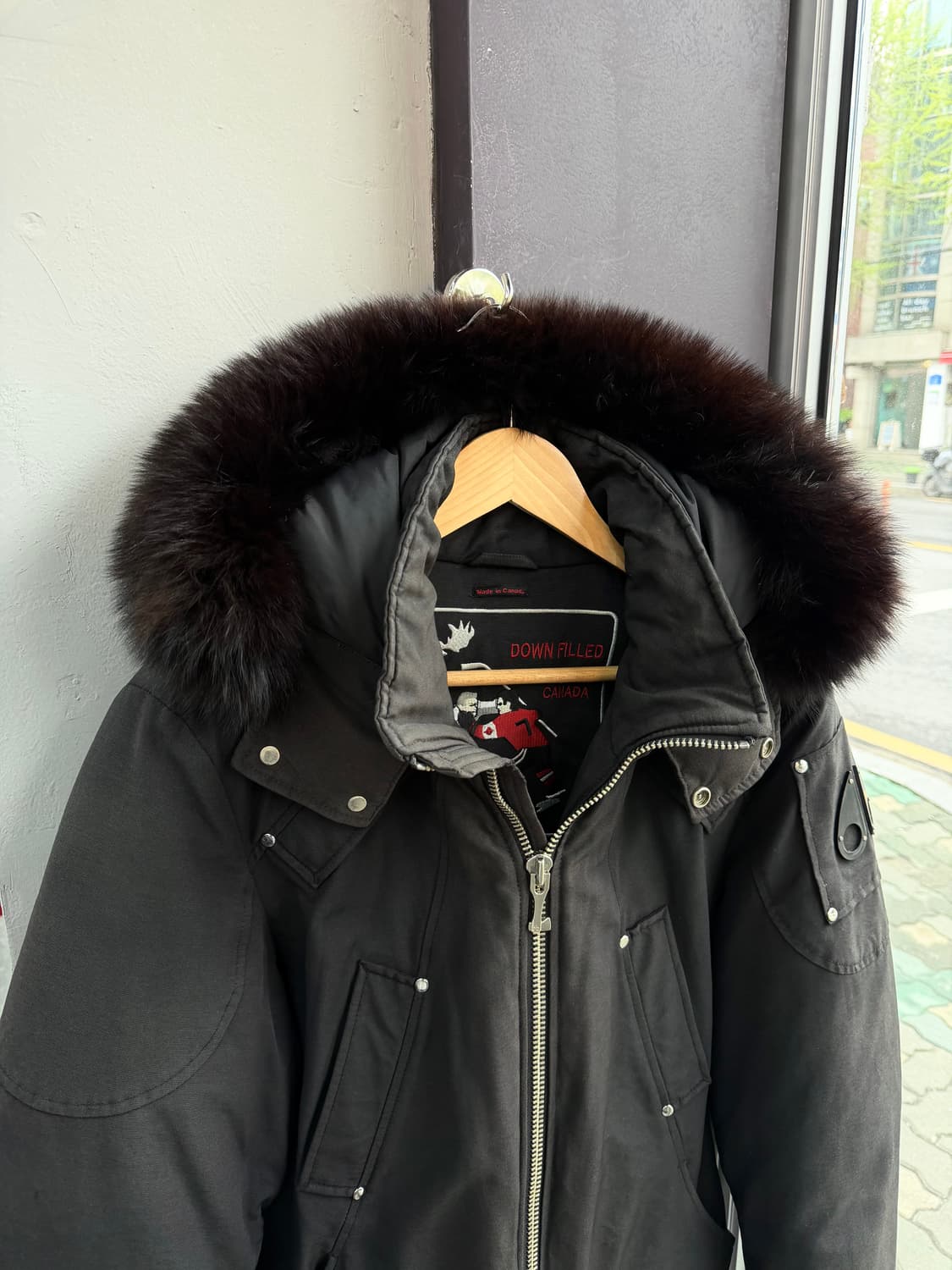 M/ 무스너클 발라스틱 블랙와펜 다운패딩 점퍼 상품이미지4