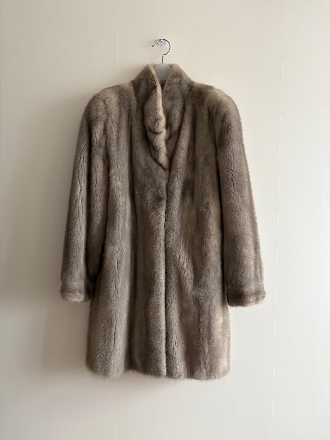 실버컬러 밍크코트  상품이미지2