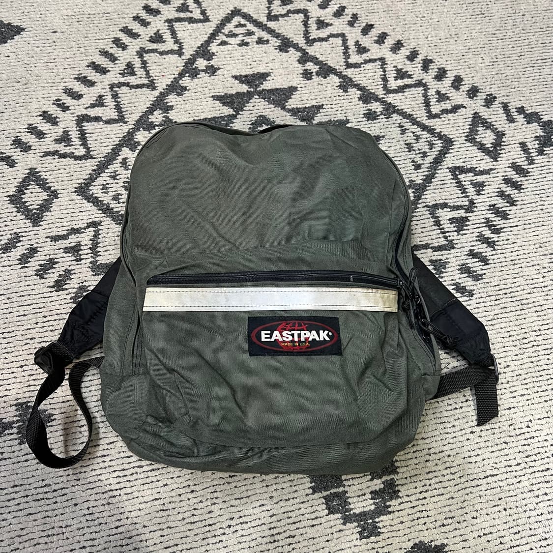 1990s Eastpak USA 이스트팩 리플렉티브 백팩 상품이미지1