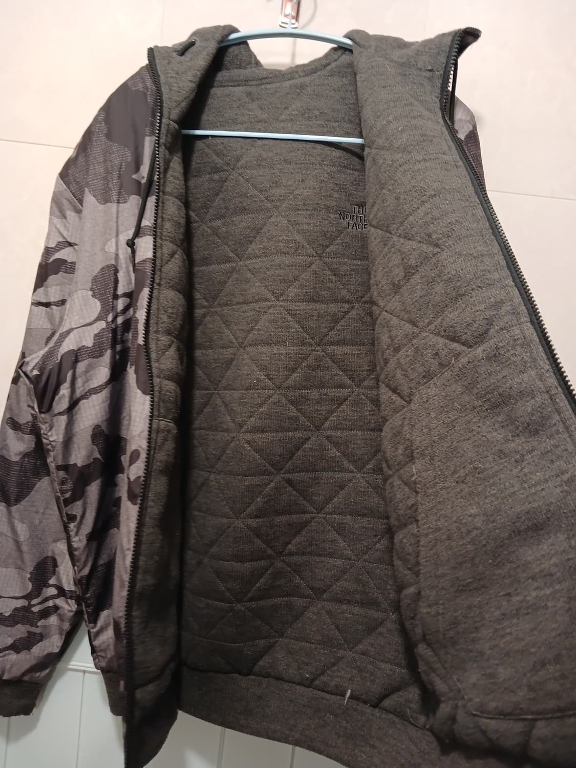 노스페이스 정품 양면 후드 집업 자켓 M 사이즈 상품이미지3