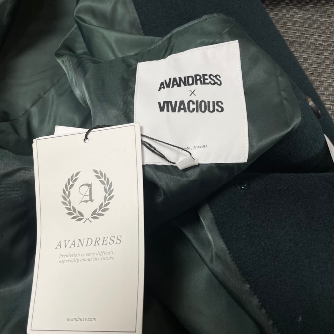 [미사용제품] 어반드레스 그린 롱 더블 코트 L 상품이미지4