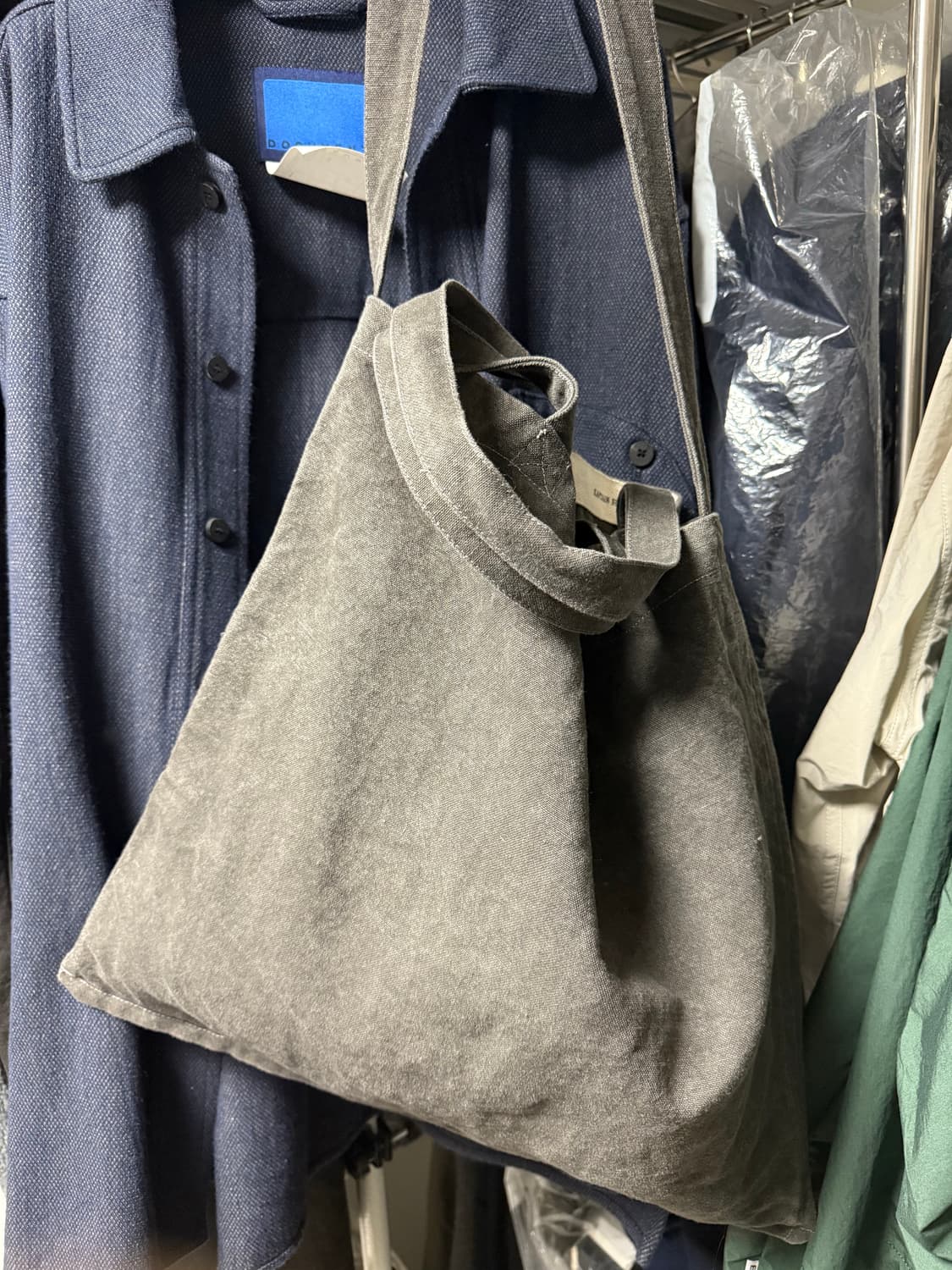 캡틴선샤인 그레이 투웨이 크로스백 토트백 가방 상품이미지3