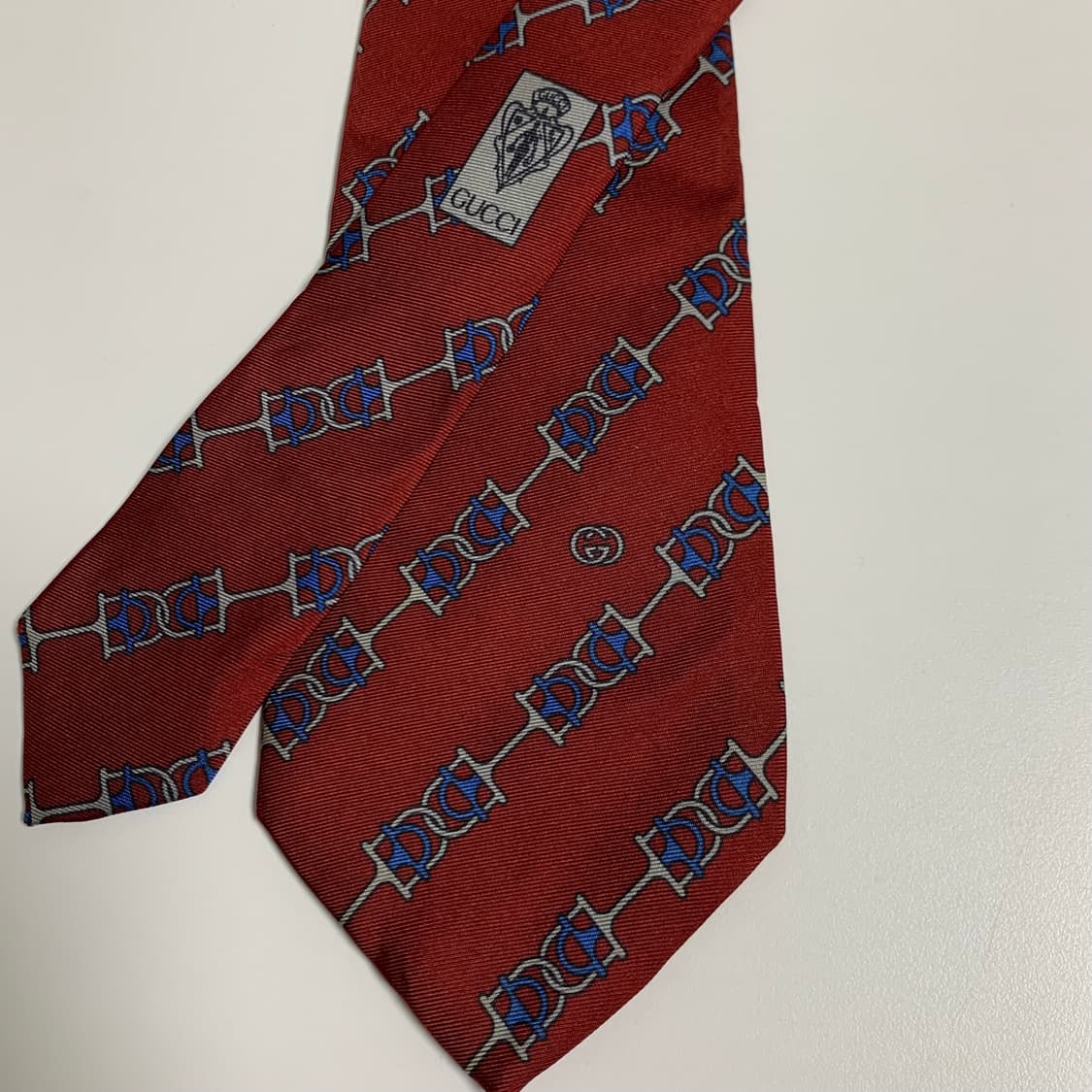 구찌(GUCCI) 기하학적패턴 100실크 클래식 정장넥타이 명품 상품이미지2