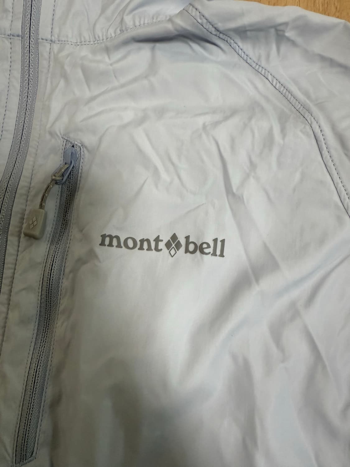 (W) 새상품 몽벨 윈드 블라스트 바람막이 라이트 블루 상품이미지3