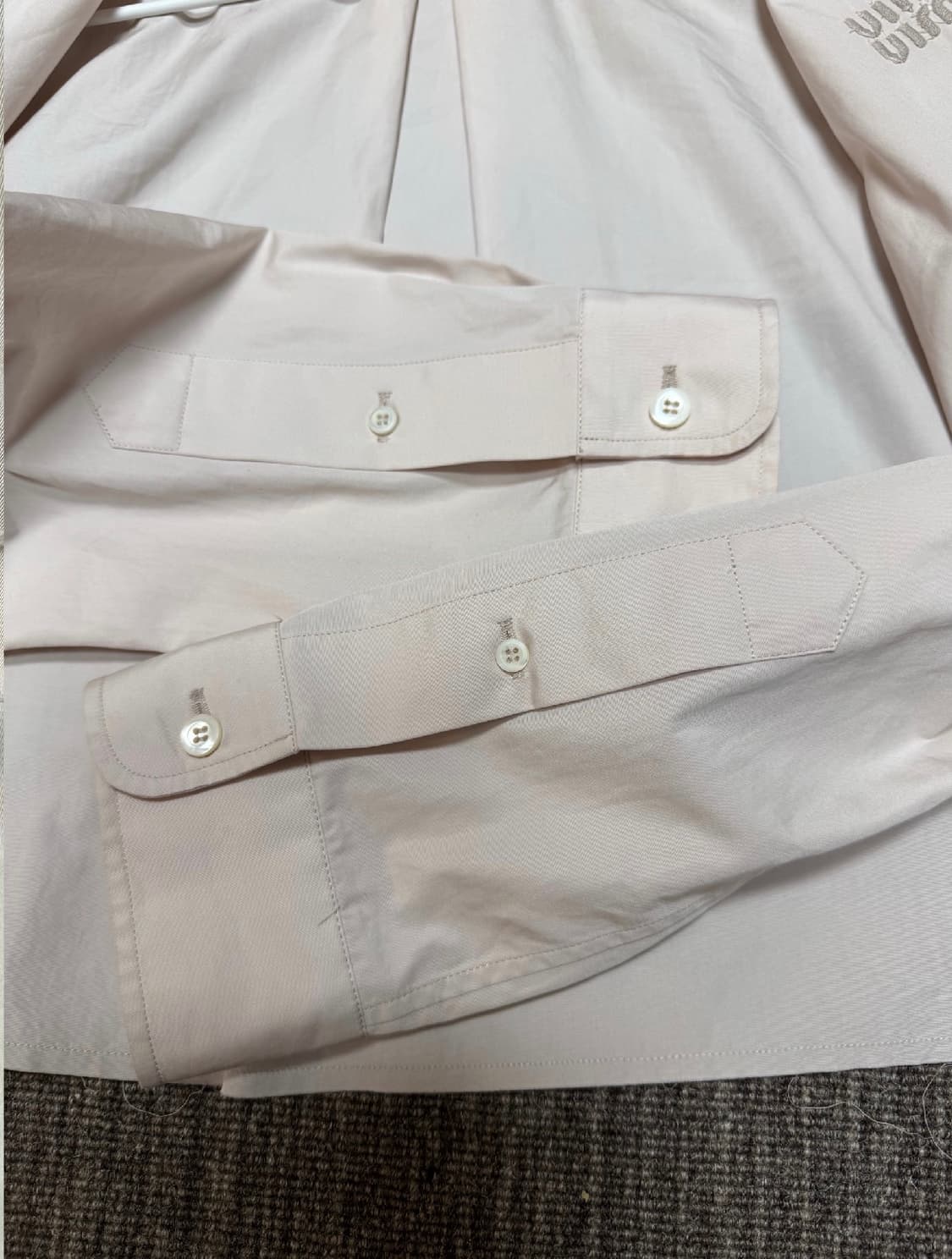 미우미우 셔츠 상품이미지6